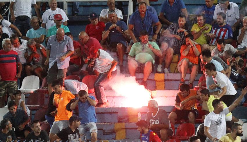 Νέα Σμύρνη φωτοβολίδα Πανιώνιος ΠΑΟΚ