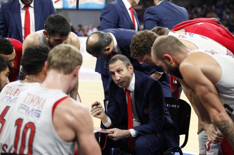 Μπλατ Ολυμπιακός τάιμ άουτ