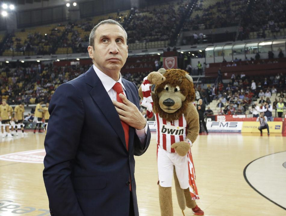 Μπλατ Ολυμπιακός Αρμάνι Θρυλέων