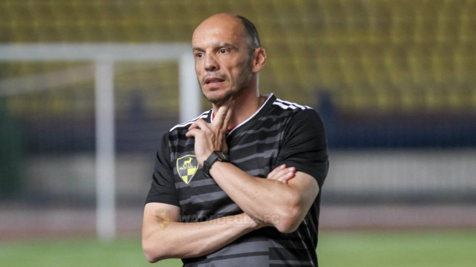 Τάκη Γκώνια