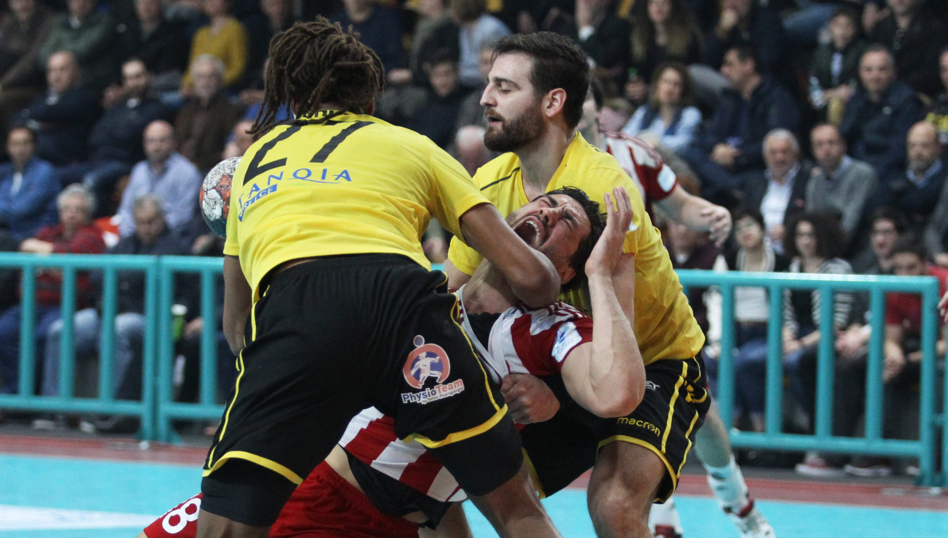 Ολυμπιακός ΑΕΚ