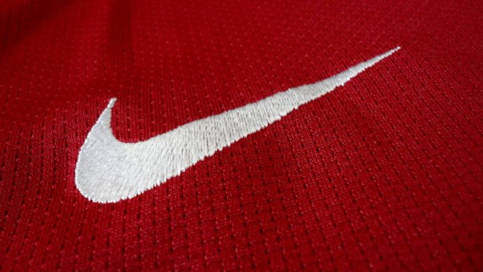 Nike Πόρτλαντ αγωγές φυλετικές διακρίσεις Amer Inam