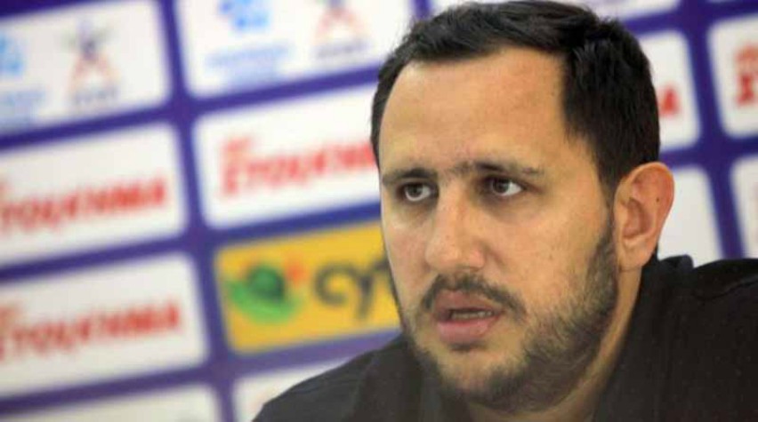 χειραγωγημένους