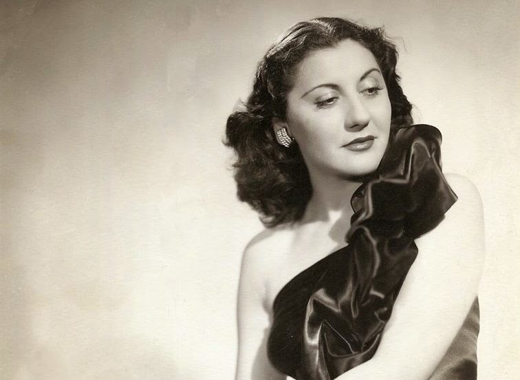 Σοφία Βέμπο