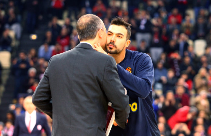 Σλούκας Ολυμπιακός επιστροφή