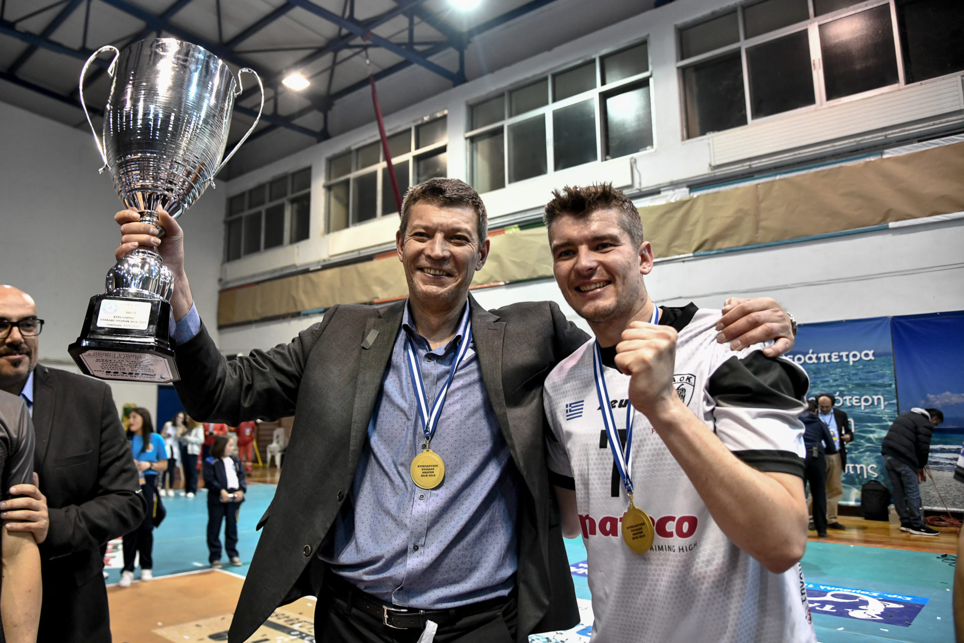 Ντίμα φιλίποφ