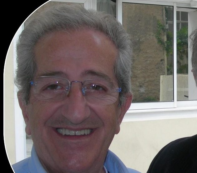 Γιάννης Σμυρναίος