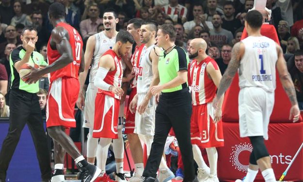 ερυθρός αστέρας