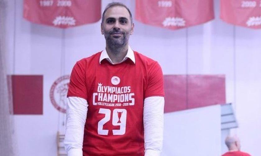 μαντούβαλος νικος πειραιάς νικητής