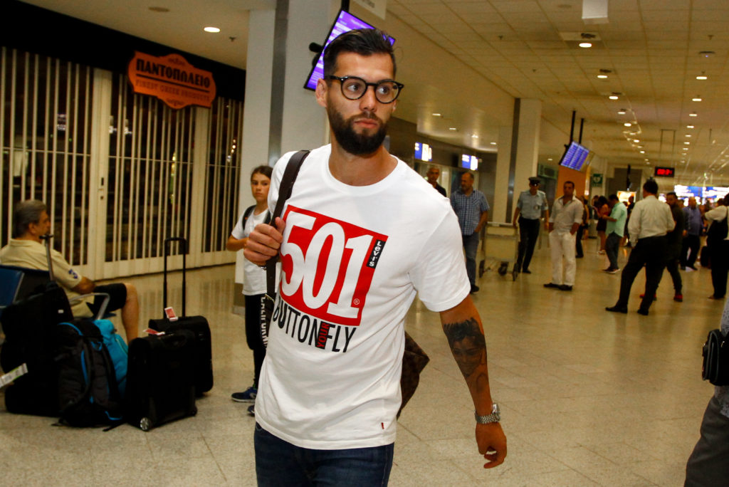 Σιμάο ΑΕΚ άφιξη