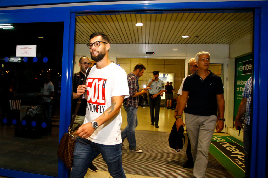 Σιμάο ΑΕΚ άφιξη