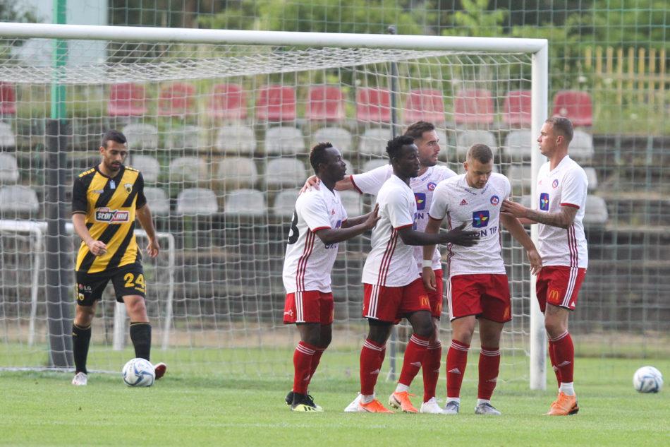 ΑΕΚ - Τρέντσιν 1-2