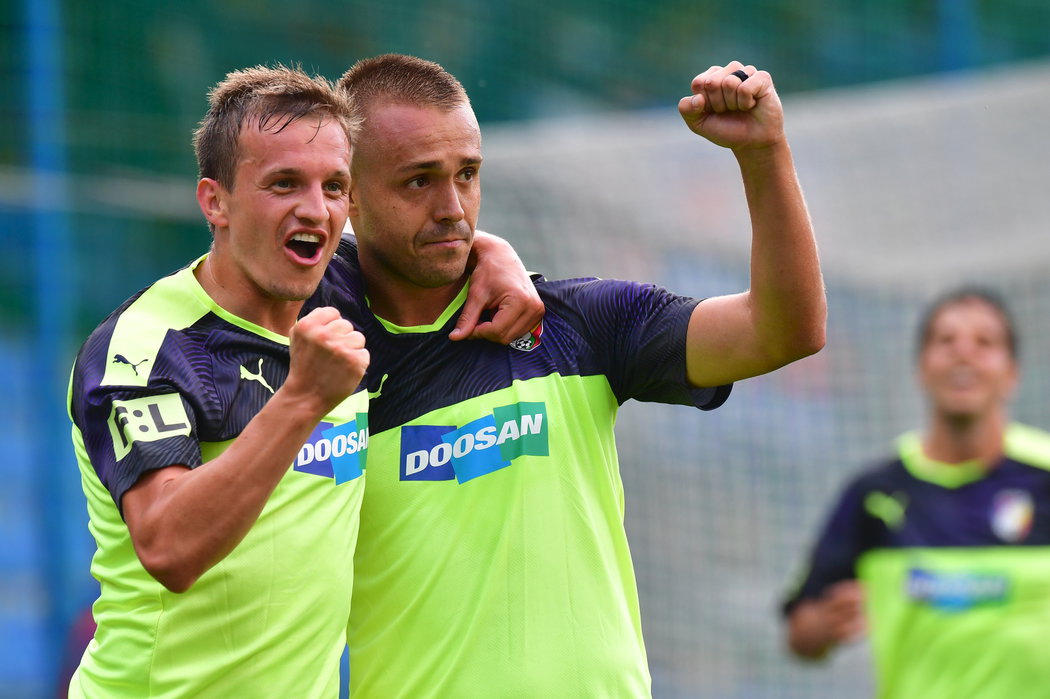 βικτόρια πλζεν