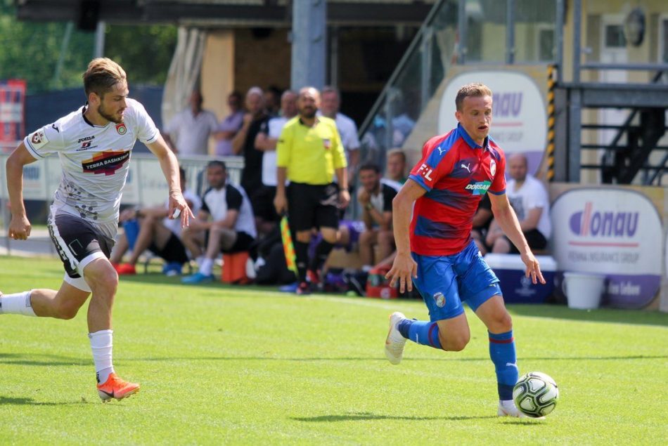 βικτόρια πλζεν