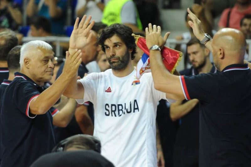 Μίλος Τεόντοσιτς FWS.GR