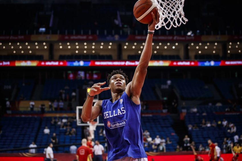 Αντετοκούνμπο Ελλάδα Μαυροβούνιο