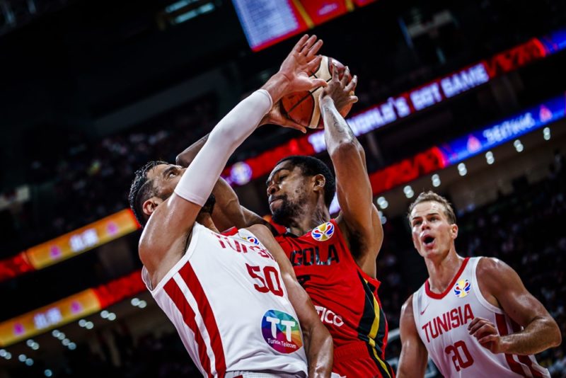 Τυνησία Ανγκόλα