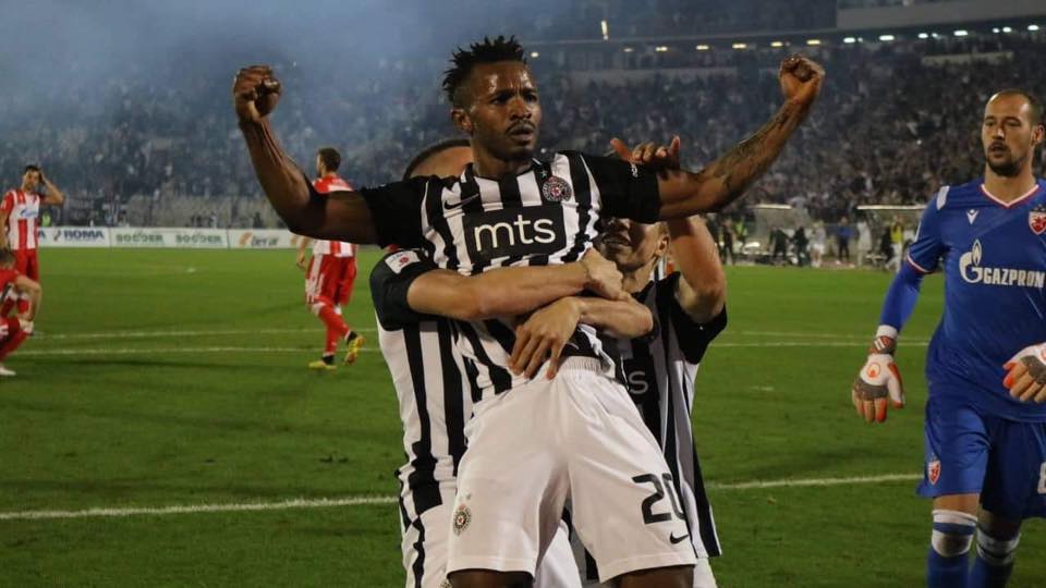 παρτιζάν ερυθρός αστέρας