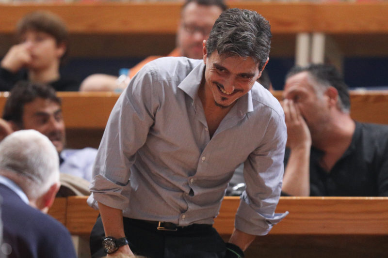 Δημήτρης Γιαννακόπουλος dpg7000 ομοφοβικό