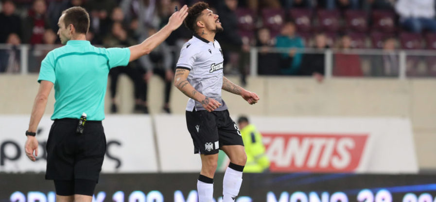 Σέρβο πορτοφολά Γιοβάνοβιτς ΑΕΛ - ΠΑΟΚ