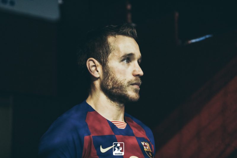 βίκτορ τόμας