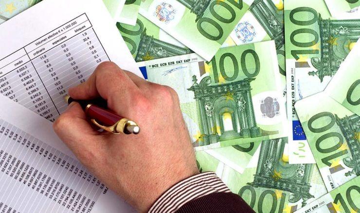 Δάνεια χρήματα