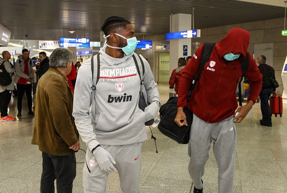 Ολυμπιακός αναχώρηση κορωνοϊός