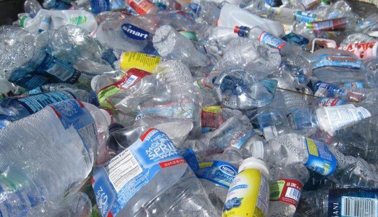 απόσυρση πλαστικών