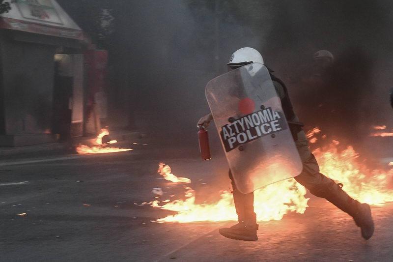 Αθήνα επεισόδια διαδηλώσεις νομοσχέδιο Αθήνα επεισόδια διαδηλώσεις νομοσχέδιο