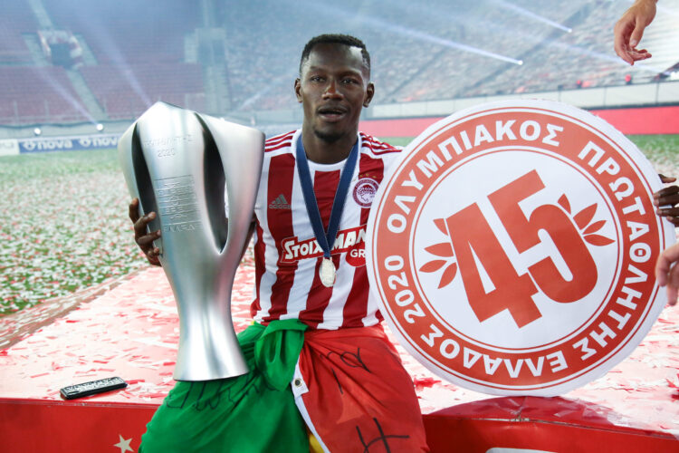 Καμαρά ολυμπιακός