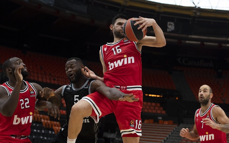 Βιλερμπάν - Ολυμπιακός