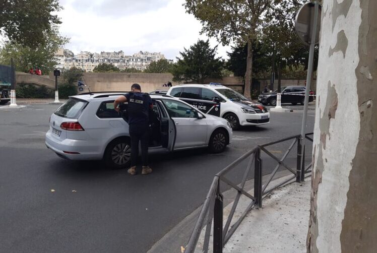 Πύργος Άιφελ αποκλεισμός βόμβα