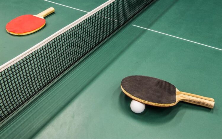 πινγκ πονγκ