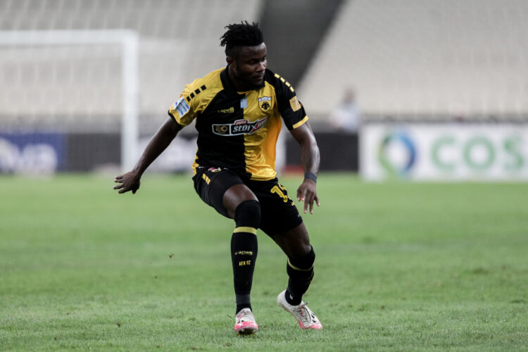 Ενομπακάρε