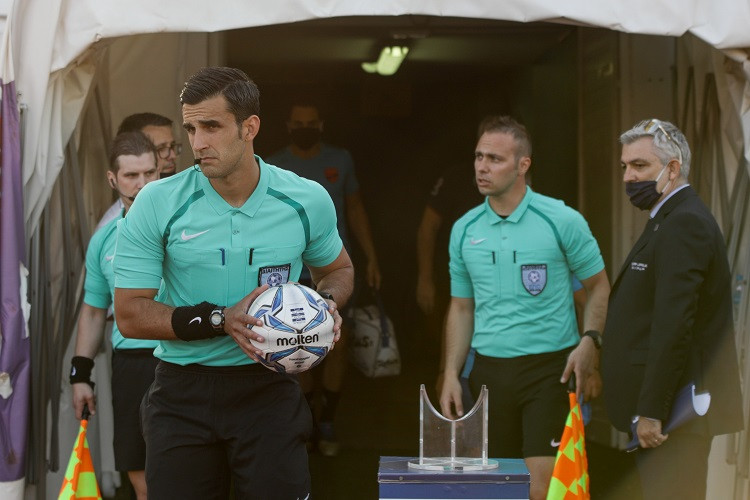 Κουμπαράκης