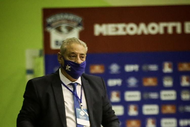 Κουφός