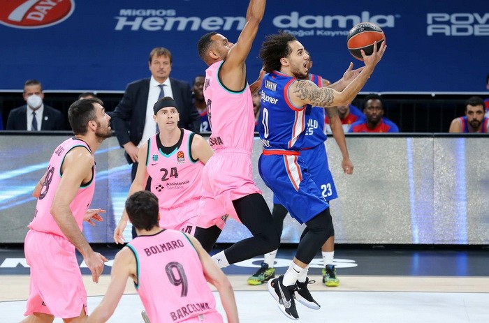 Εφές Μπαρτσελόνα Euroleague Λάρκιν