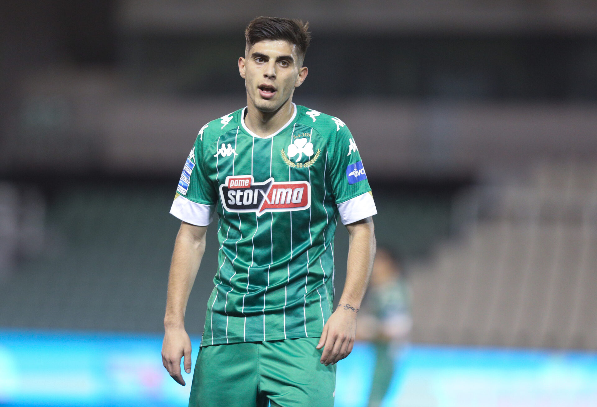 Μπουζούκης