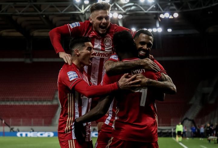 Ολυμπιακός ομαδική