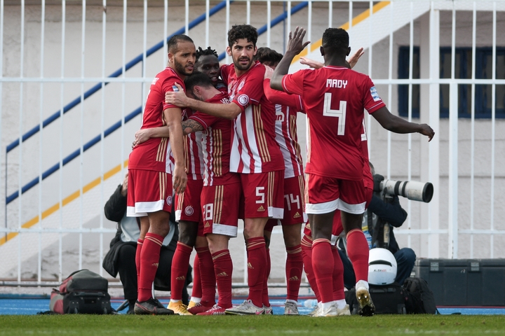 Ολυμπιακός ομαδική