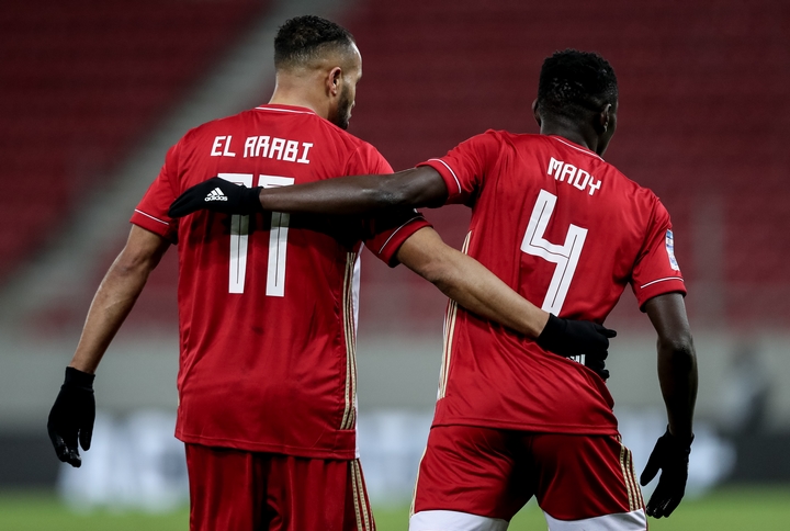 Ελ Αραμπί, Καμαρά