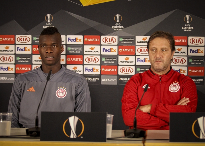 Μαρτίνς, Σισέ