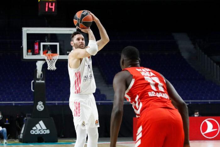 Ρεάλ Μαδρίτης Ερυθρός Αστέρας Ρούντι Φερνάντεθ