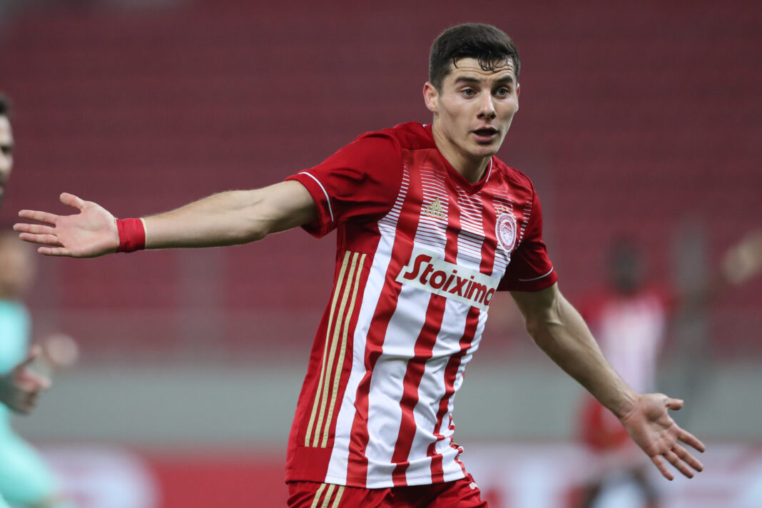 Μάριος Βρουσάι