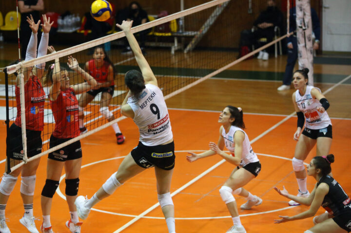 Δεληκώστας