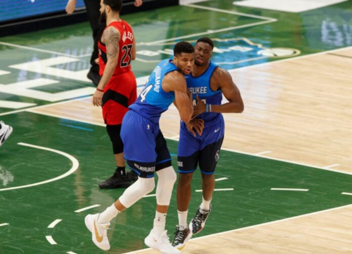 Γιάννης - Θανάσης