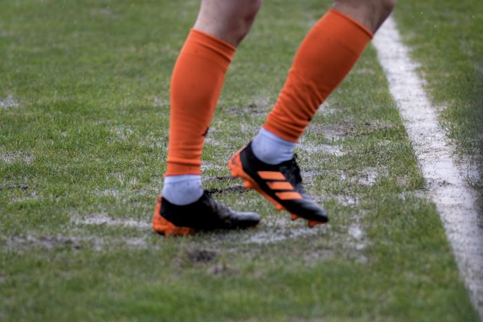 Γήπεδο βροχή