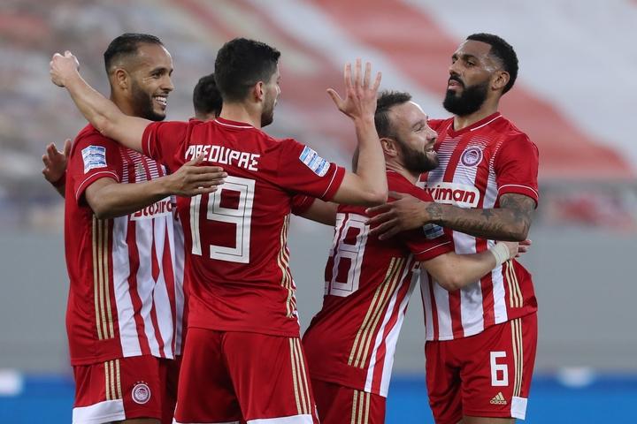 Ολυμπιακός πανηγυρική