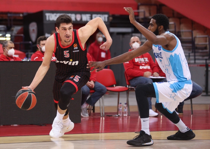 Λαρεντζάκης