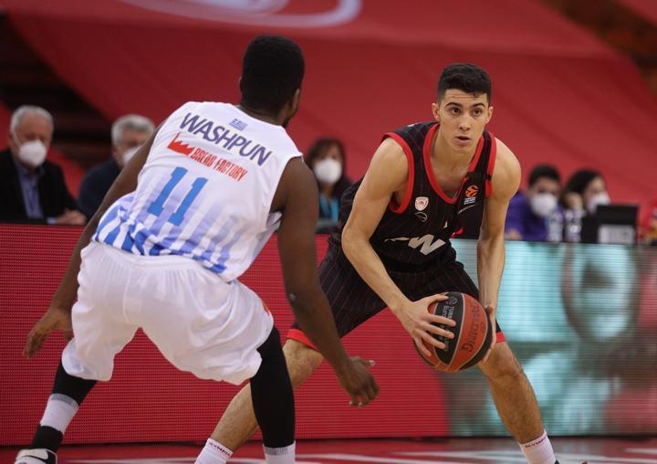 Νικολαΐδης